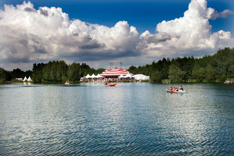 Lakestock Lakestock